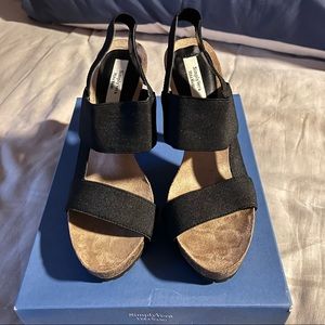 Almost new Simply Vera heels